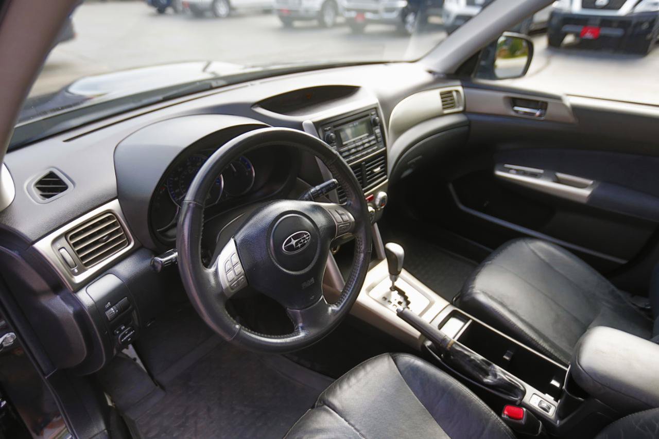 Used 2010 Subaru Forester 2.5XT Limited w/ Popular Equipment Group 1B AWD/4WD image 4
