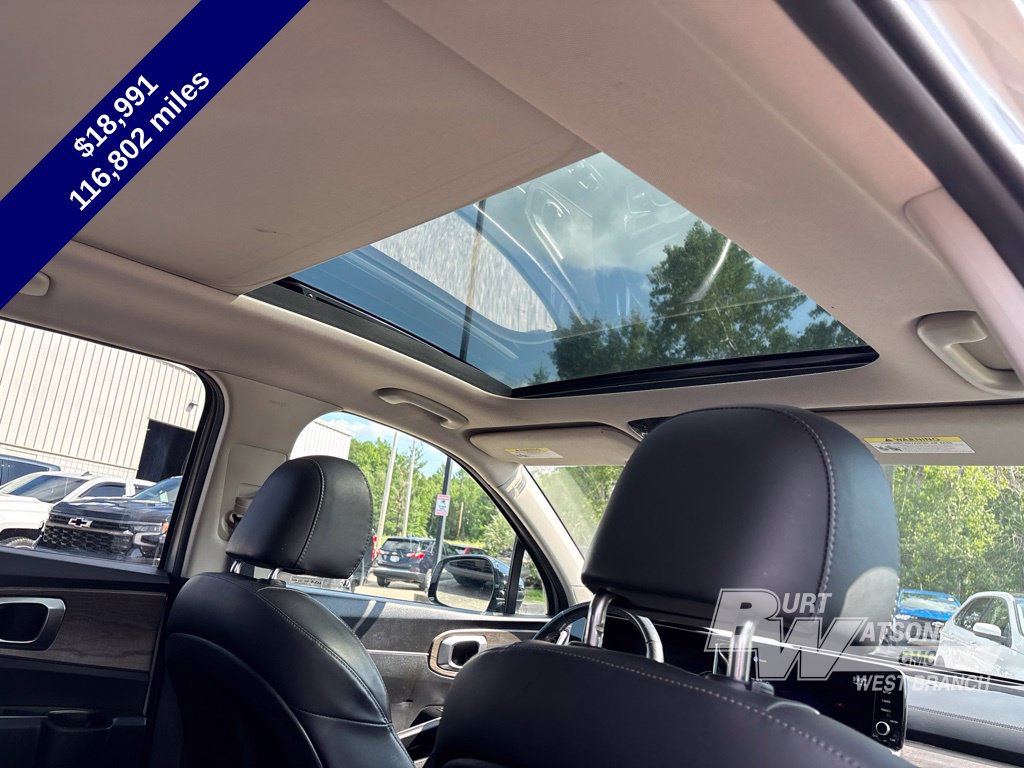 Used 2022 Kia Sorento S w/ Panoramic Sunroof Package AWD/4WD image 18