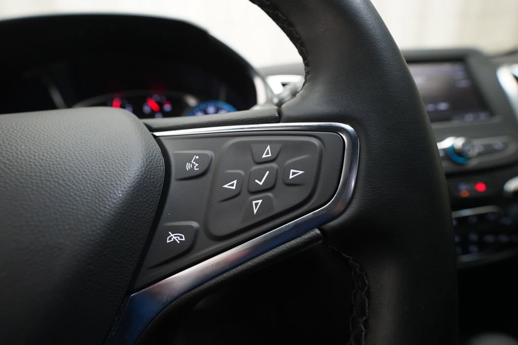 Certified 2024 Chevrolet Equinox LT w/ LPO, Floor Liner Package image 19