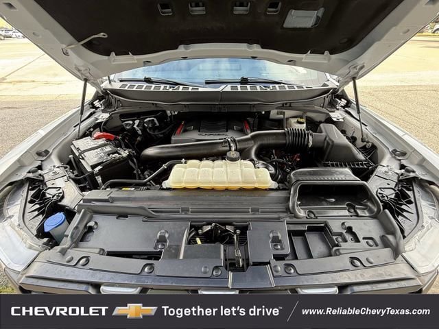 Used 2025 Ford F150 Raptor AWD/4WD image 38