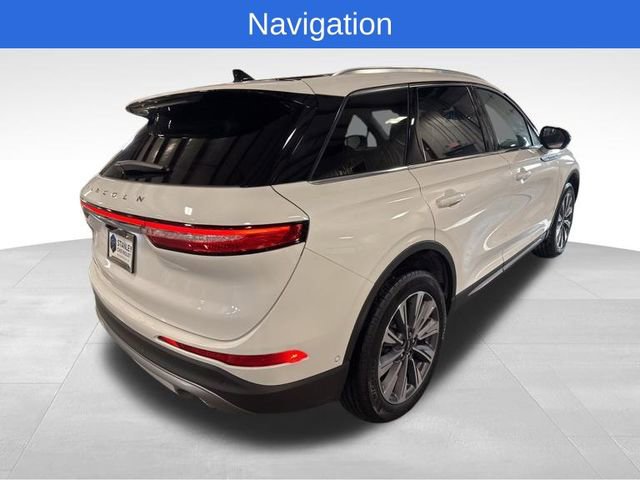 Used 2022 Lincoln Corsair Reserve w/ Equipment Group 201A image 8