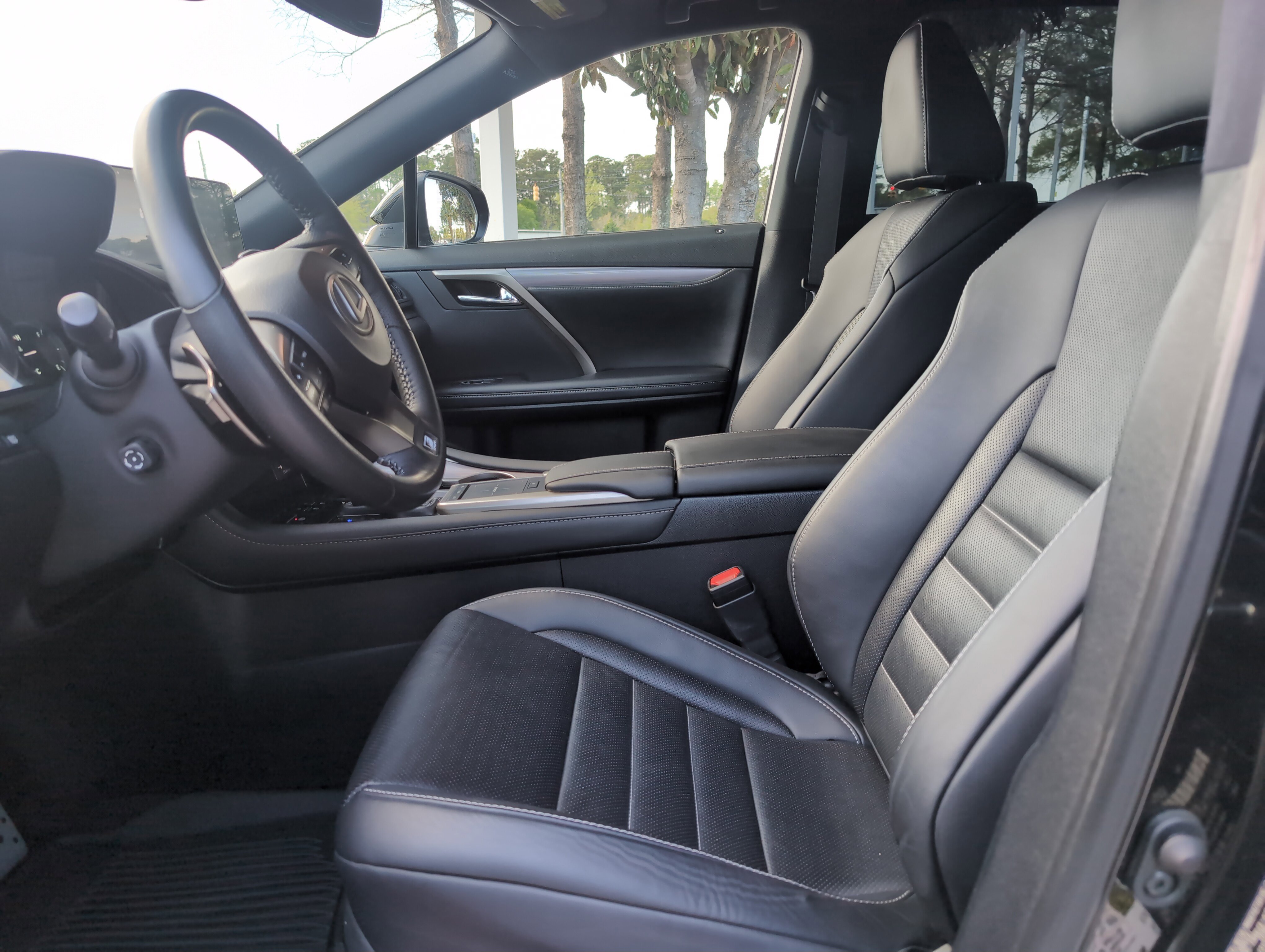 Used 2022 Lexus RX 350 F Sport w/ Accessory Package image 16