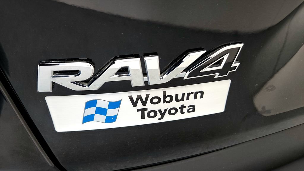 Certified 2025 Toyota RAV4 XLE AWD/4WD image 13