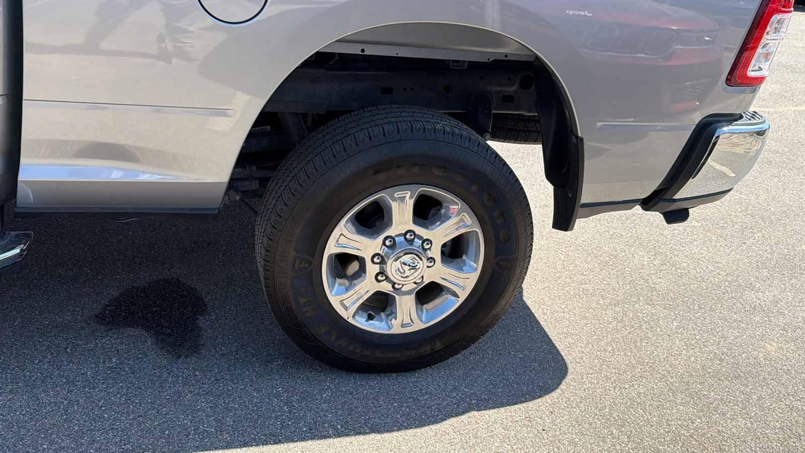 Used 2024 RAM 2500 Big Horn w/ Bed Utility Group AWD/4WD image 12