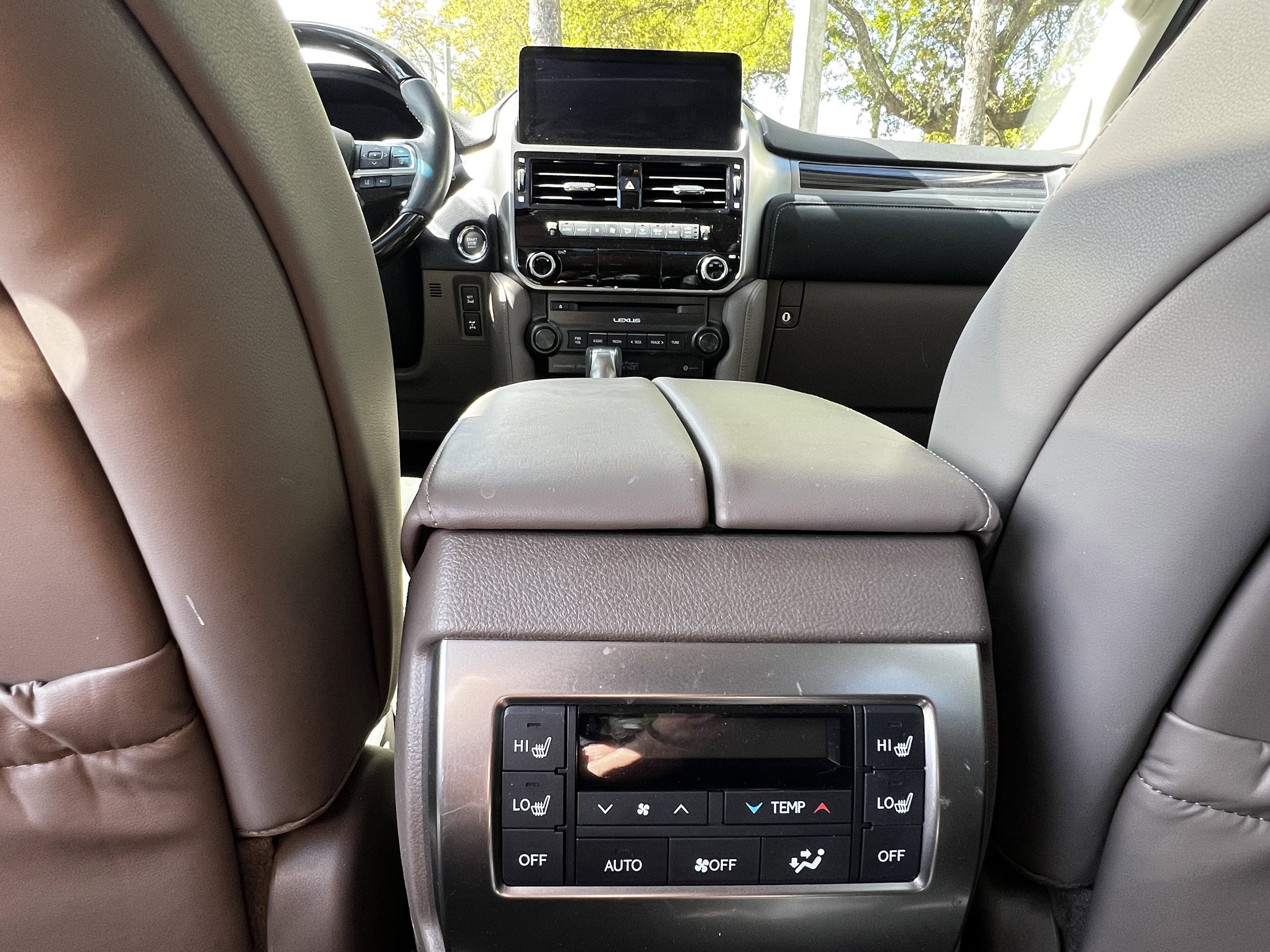 Used 2023 Lexus GX 460 Premium image 38
