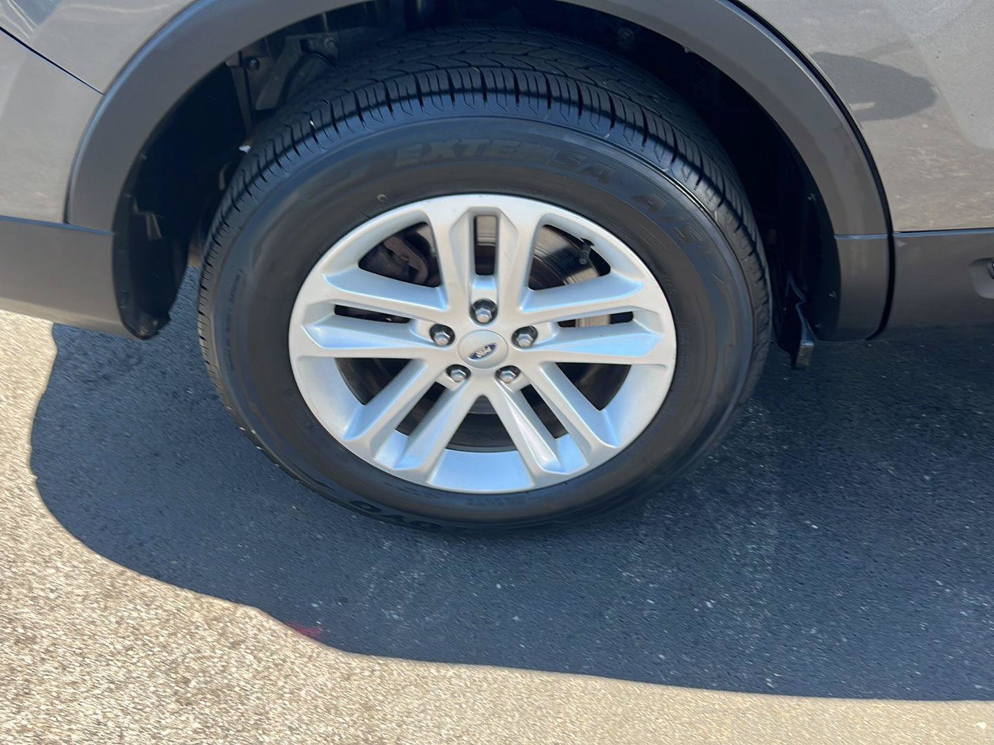 Used 2016 Ford Explorer XLT FWD image 35