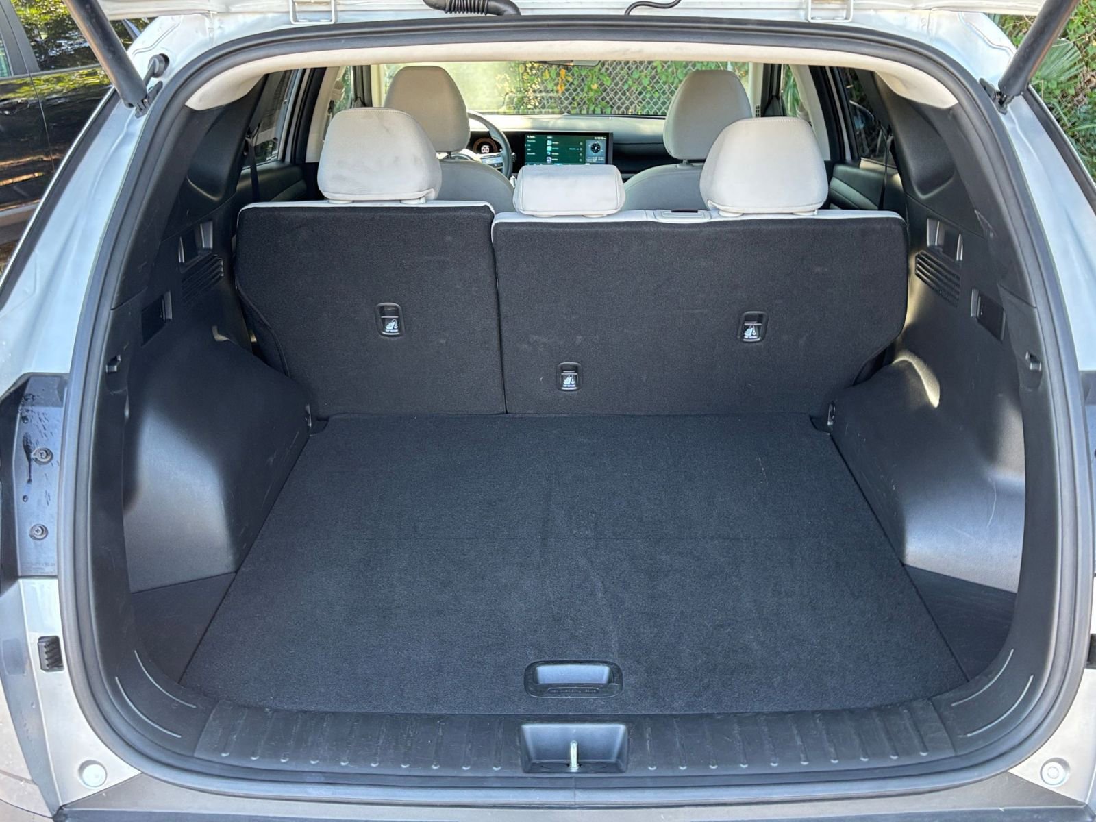 Used 2025 Hyundai Tucson Blue image 31