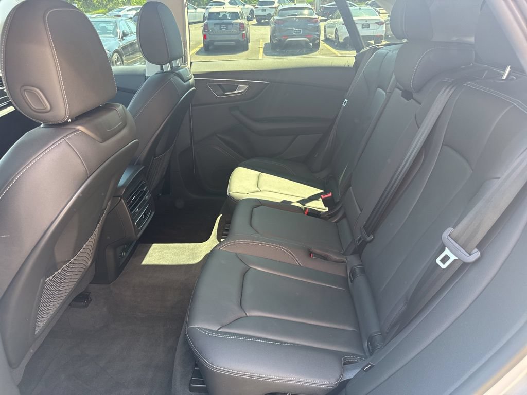 Used 2023 Audi Q8 Premium w/ Convenience Package AWD/4WD image 50