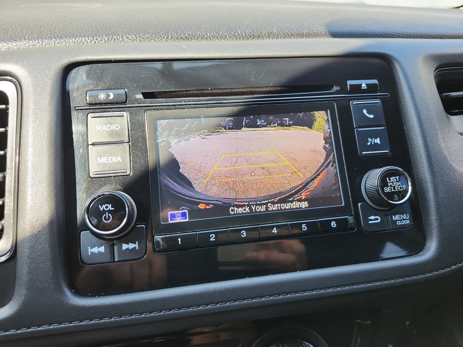 Used 2021 Honda HR-V LX image 15