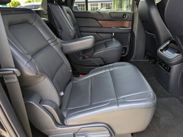 Certified 2023 Lincoln Navigator L Reserve AWD/4WD image 28