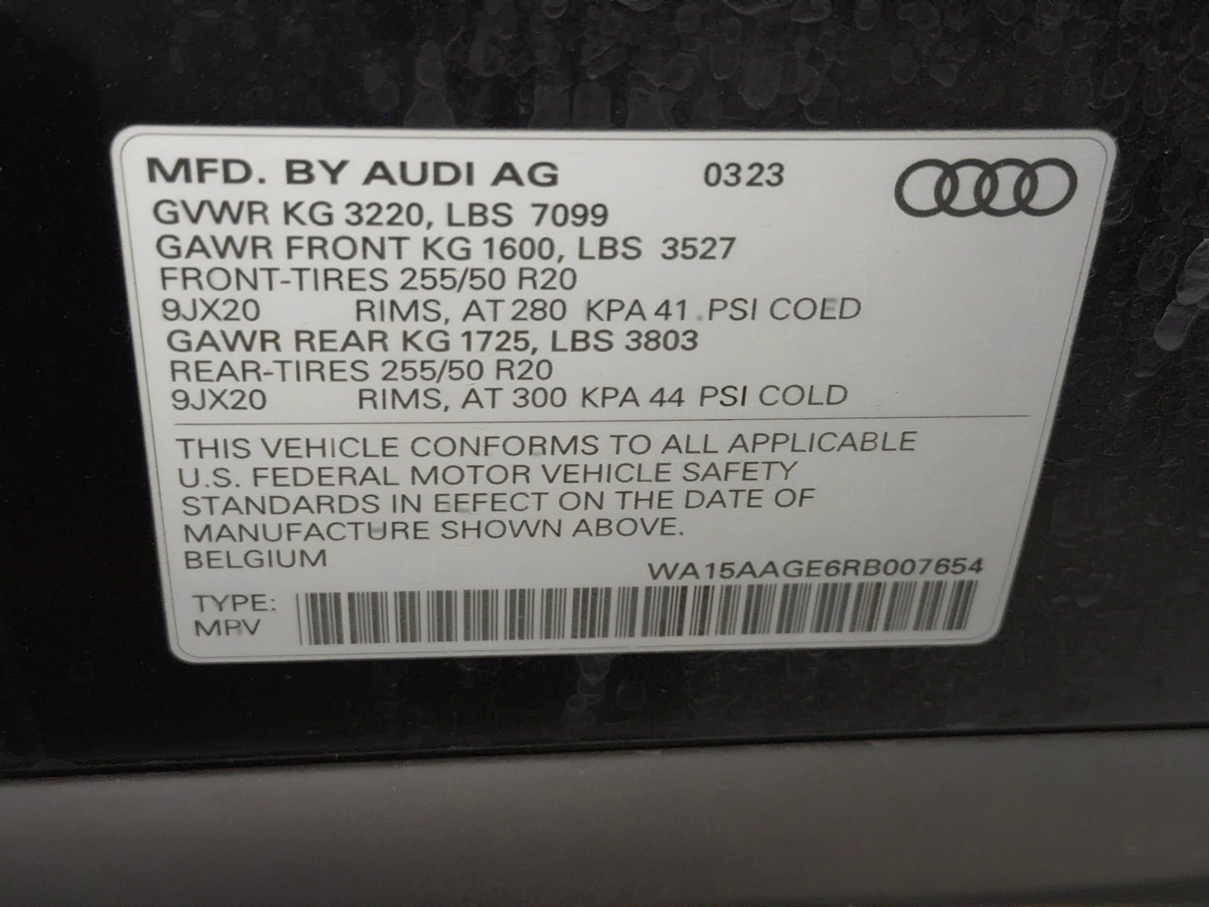 Used 2024 Audi Q8 e-tron Premium Plus w/ Premium Plus Package AWD/4WD image 27