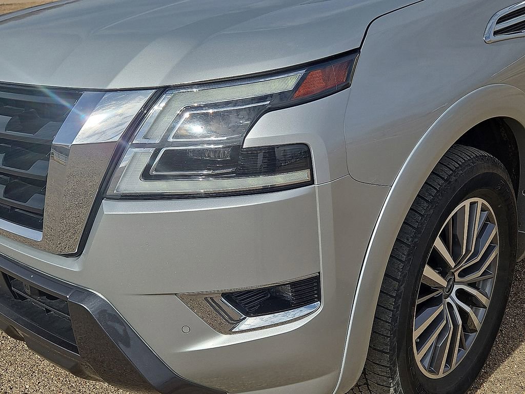 Used 2024 Nissan Armada SL image 9