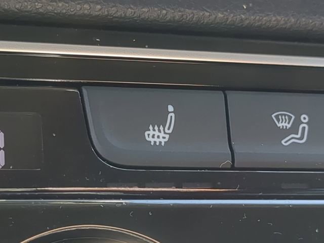 Used 2023 Volkswagen Atlas SE w/ Black Wheel Package image 24