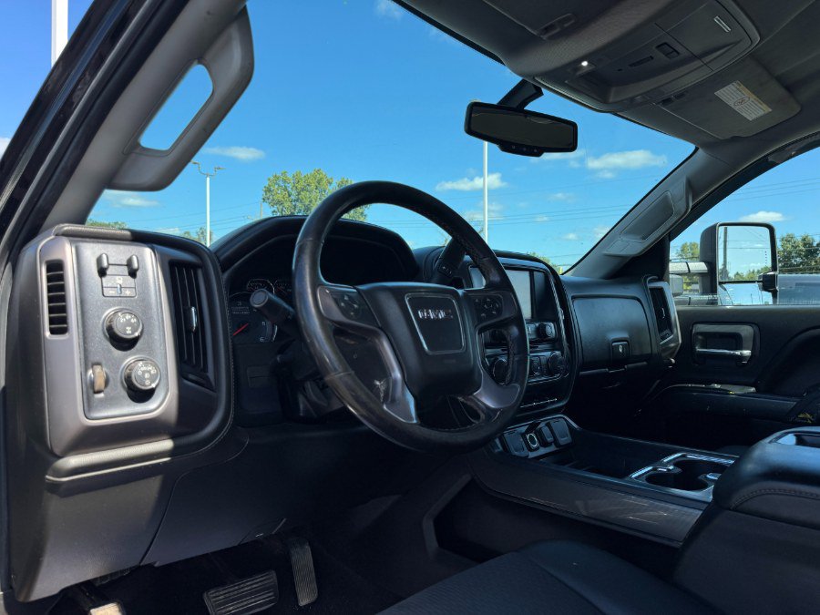 Used 2015 GMC Sierra 2500 SLE AWD/4WD image 14