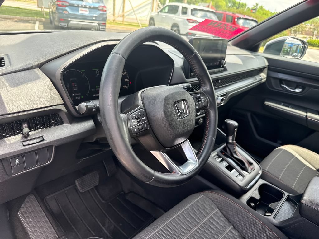 Used 2024 Honda CR-V Sport image 14