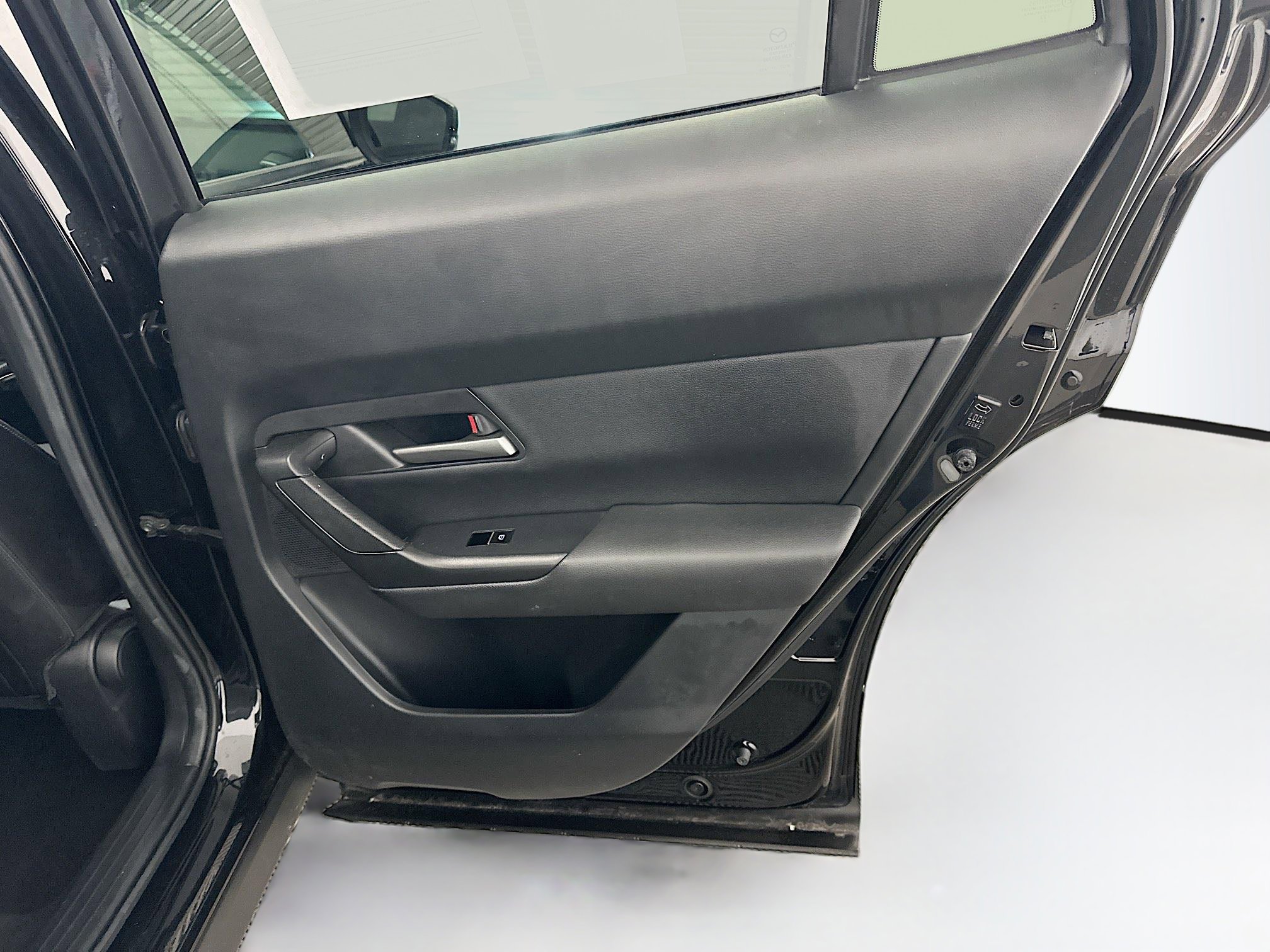 Used 2023 MAZDA CX-50 AWD 2.5 S w/ Cargo Package image 31