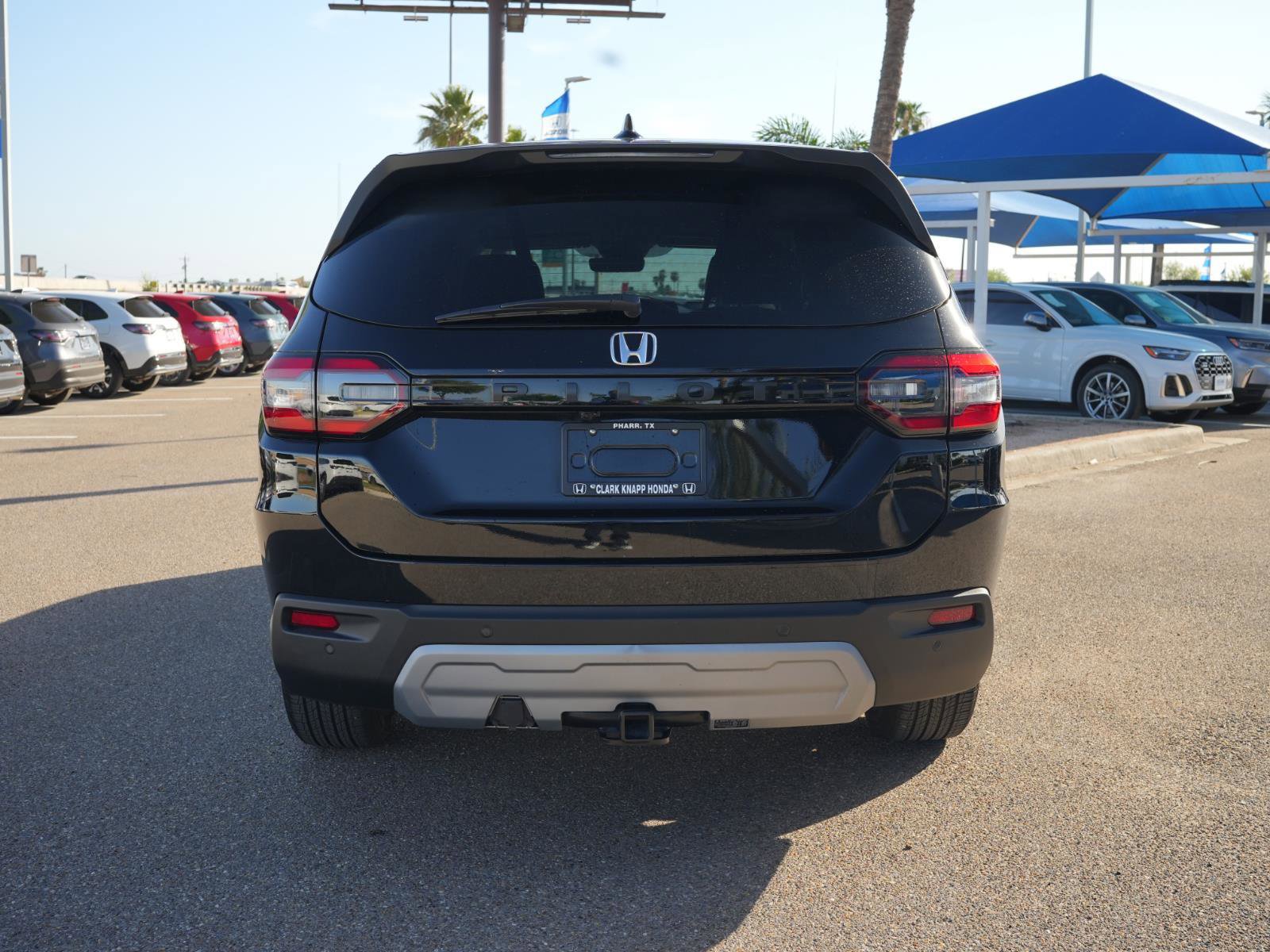 Used 2025 Honda Pilot EX-L image 6