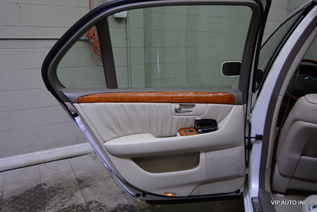 Used 2001 Lexus LS 430 RWD image 42