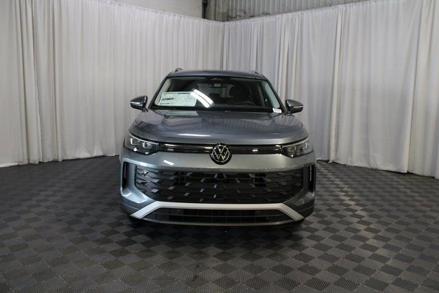 New 2025 Volkswagen Tiguan S AWD/4WD image 27
