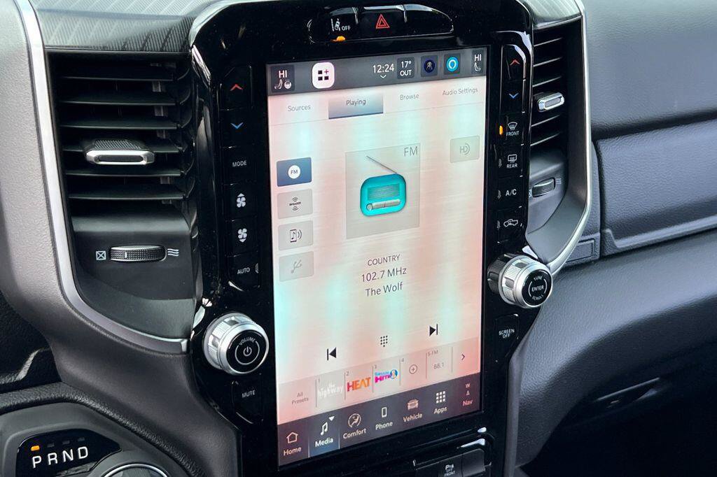 New 2026 RAM 1500 Big Horn AWD/4WD image 17