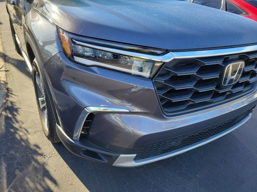 Used 2025 Honda Pilot EX-L image 10