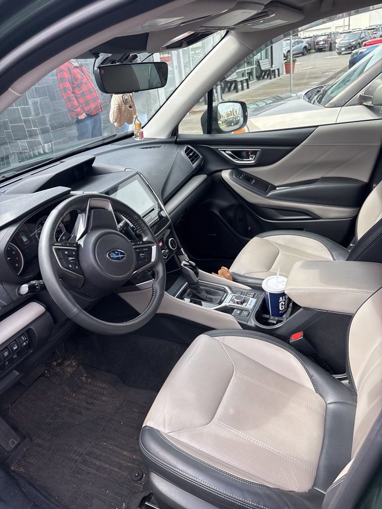 Used 2023 Subaru Forester Limited w/ Popular Package #2 image 3