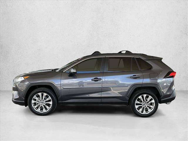 Used 2019 Toyota RAV4 XLE Premium image 2