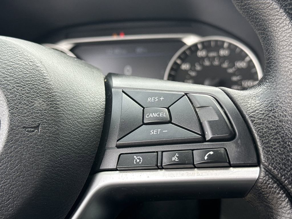 Used 2023 Nissan Altima 2.5 SV FWD image 18