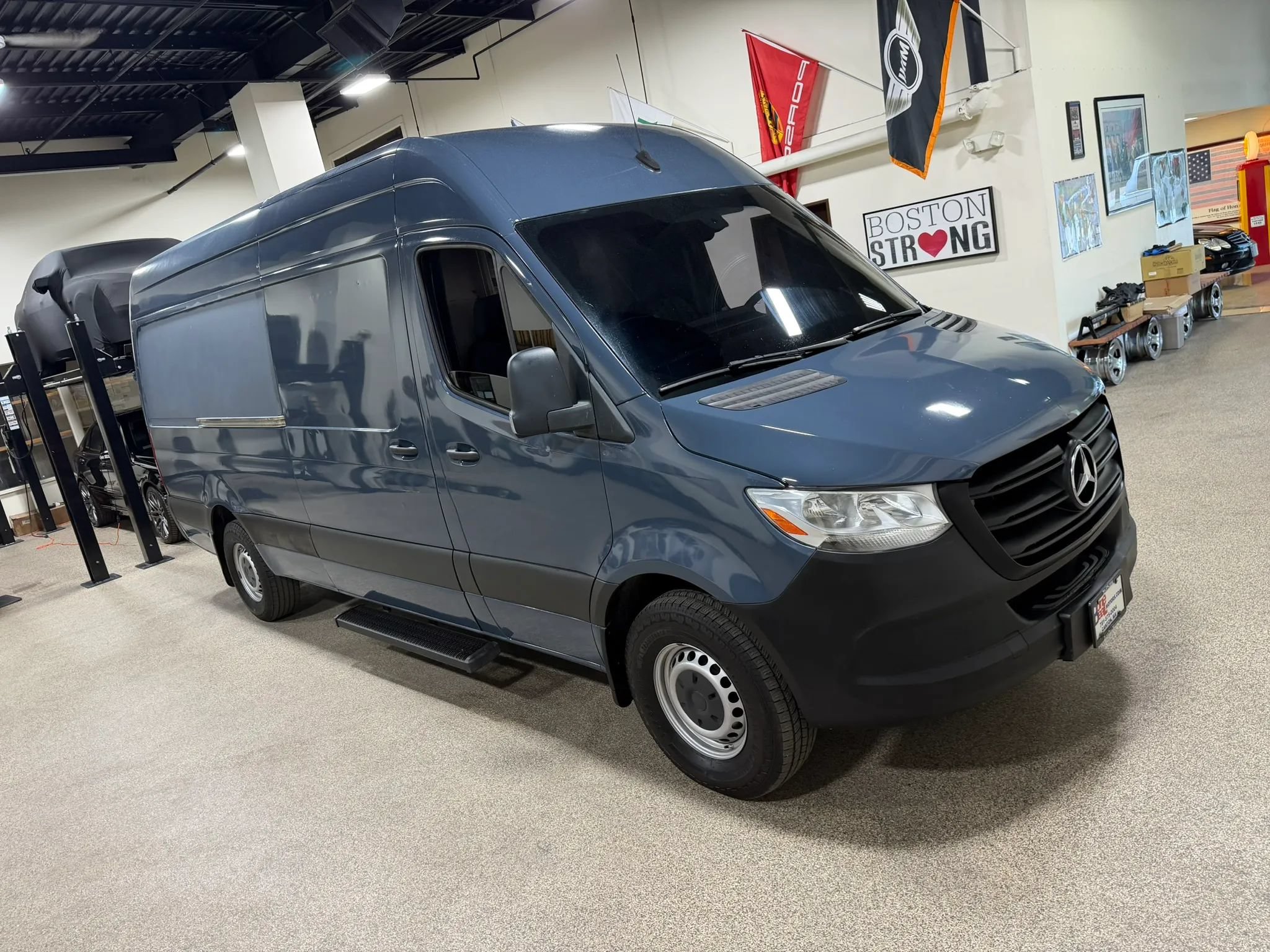 Used 2019 Mercedes-Benz Sprinter 170 image 13