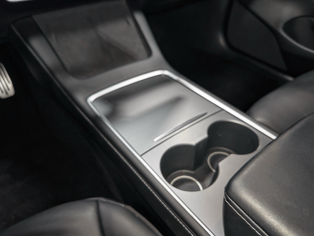 Used 2021 Tesla Model 3 Long Range image 17