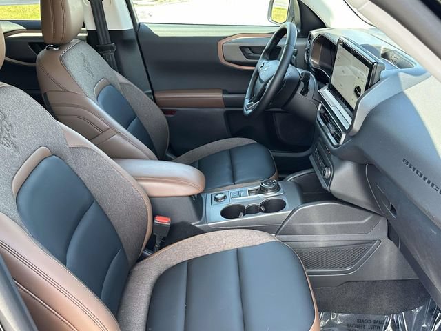 Used 2025 Ford Bronco Sport Outer Banks w/ Outer Banks Tech Package+ AWD/4WD image 9