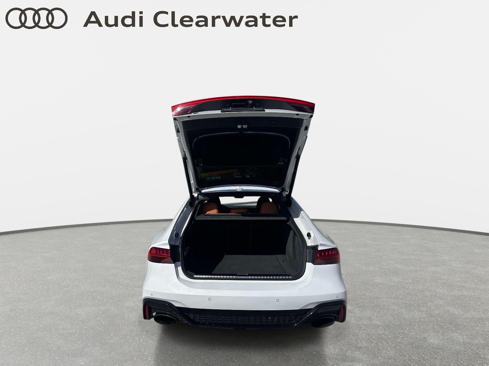 Used 2024 Audi RS 7 Performance AWD/4WD image 6