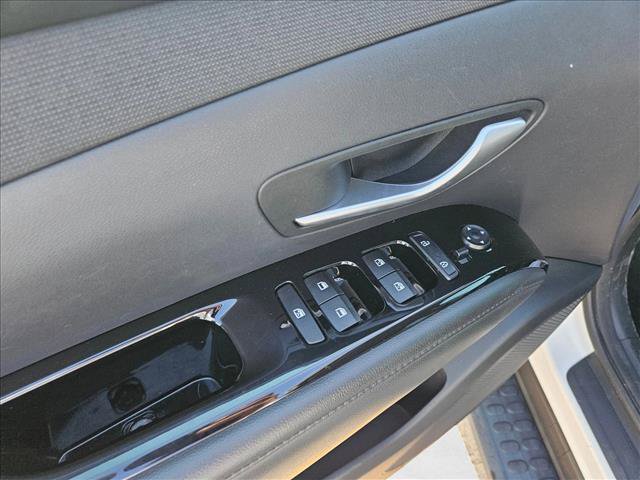 Used 2023 Hyundai Tucson XRT FWD image 13