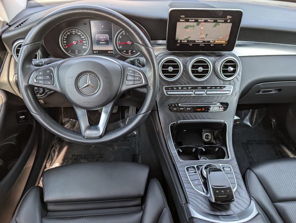 Used 2017 Mercedes-Benz GLC 300 4MATIC Coupe image 20