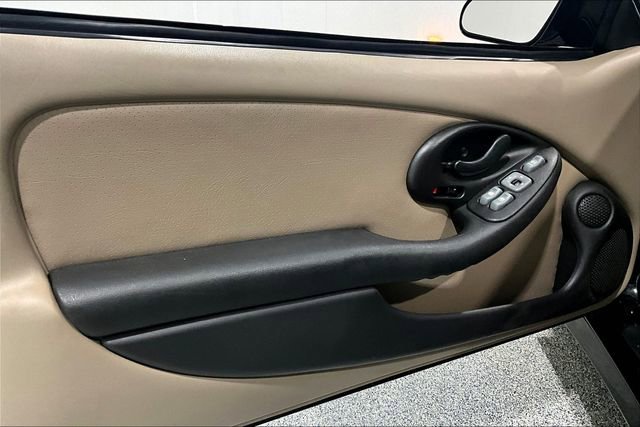 Used 2002 Pontiac Firebird Trans Am image 19