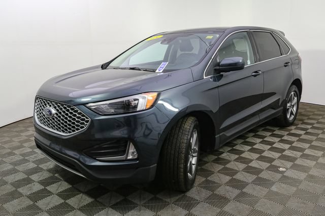 Used 2024 Ford Edge SEL w/ Convenience Package AWD/4WD image 5