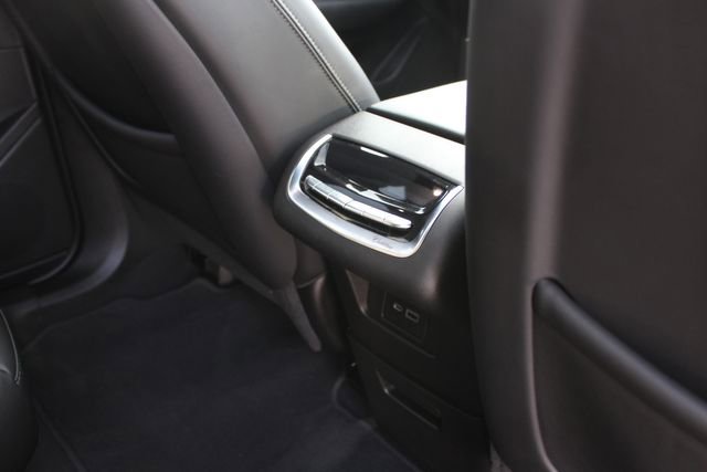 Used 2021 Cadillac XT6 Premium Luxury image 29