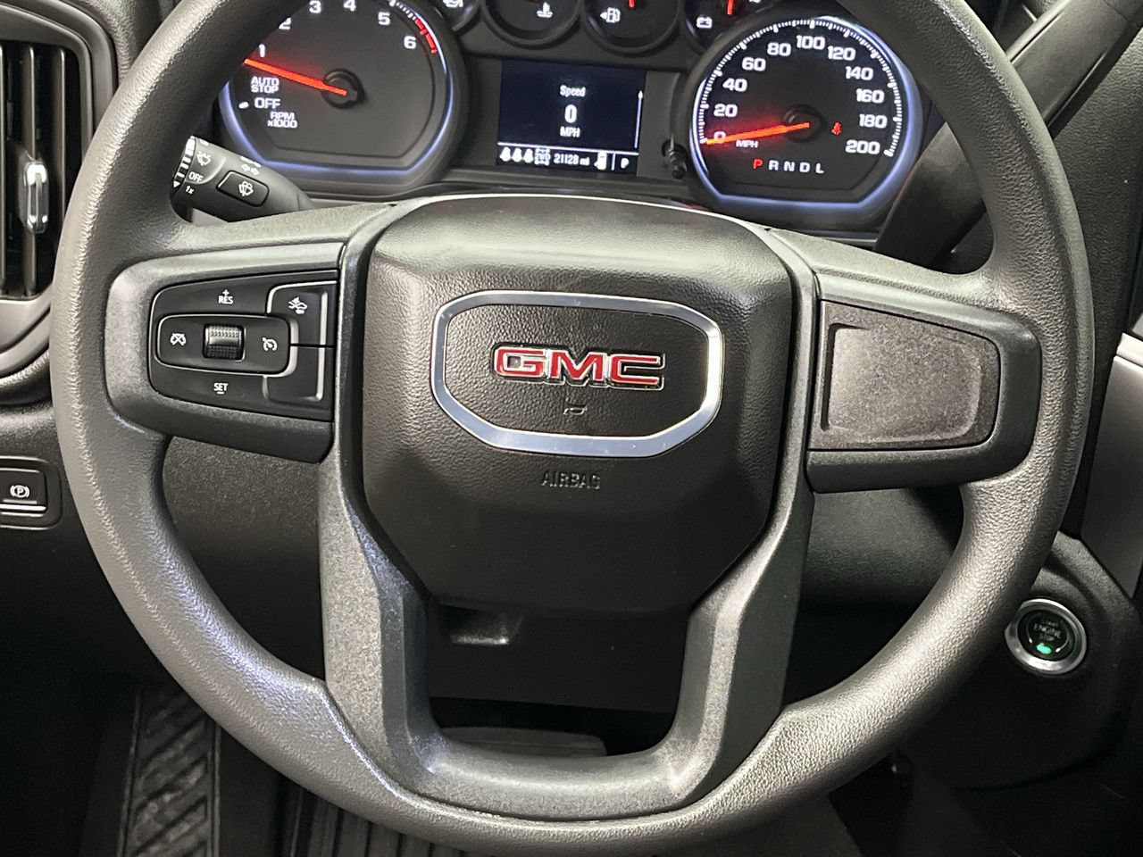 Certified 2024 GMC Sierra 1500 Pro w/ Graphite Edition AWD/4WD image 15