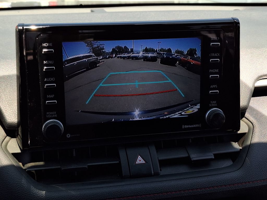 Used 2021 Toyota RAV4 SE w/ Weather & Moonroof Package AWD/4WD image 20