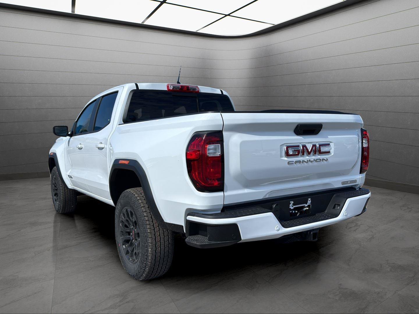 New 2026 GMC Canyon Elevation image 25