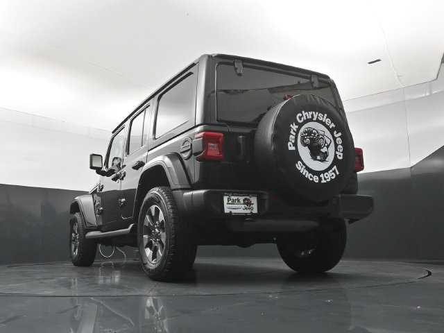Used 2022 Jeep Wrangler Unlimited Sahara w/ Cold Weather Group AWD/4WD image 22