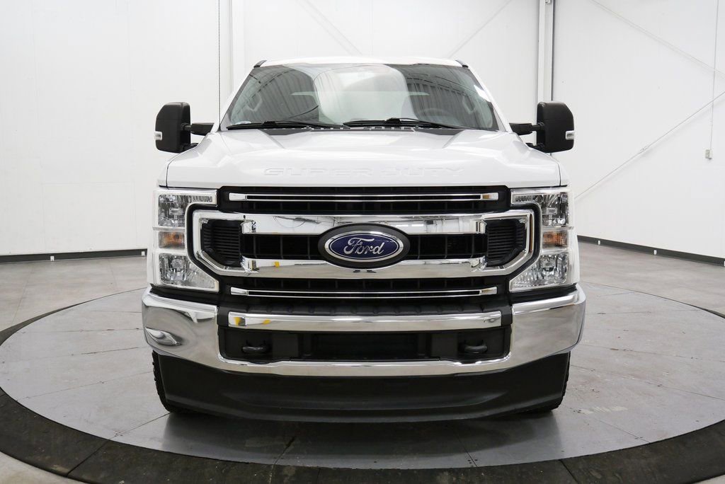 Used 2020 Ford F250 XLT image 2