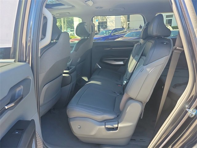 Certified 2026 Kia EV9 Light image 8