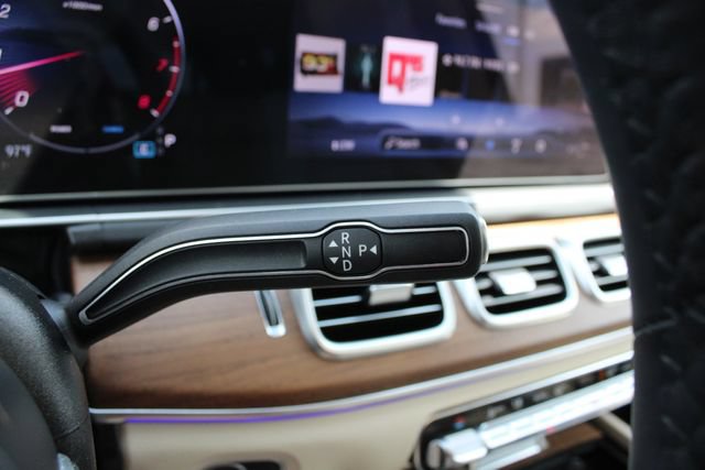 Used 2024 Mercedes-Benz GLS 450 4MATIC image 14