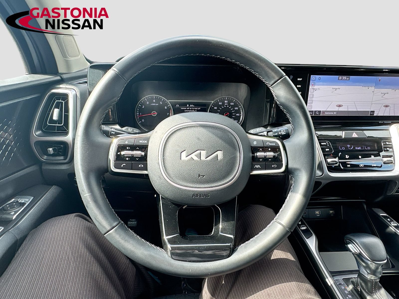 Used 2022 Kia Sorento S FWD image 14