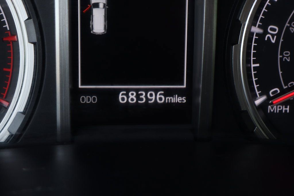 Used 2022 Toyota 4Runner TRD Off-Road Premium image 25