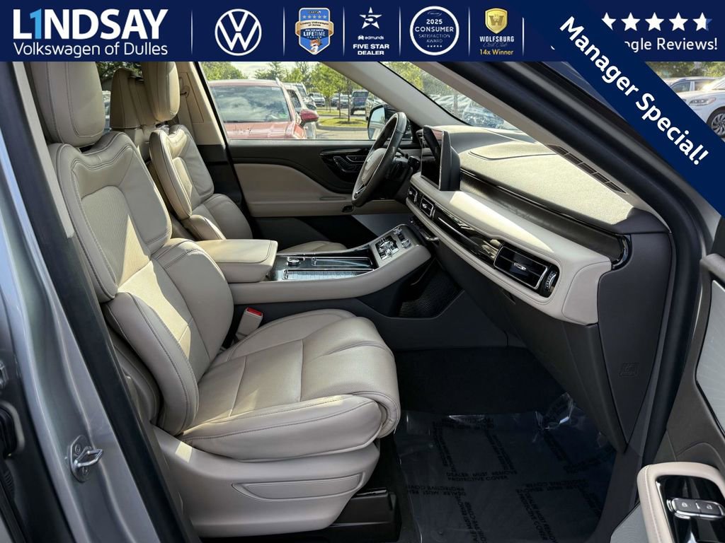 Used 2023 Lincoln Aviator Grand Touring w/ Equipment Group 301A image 11