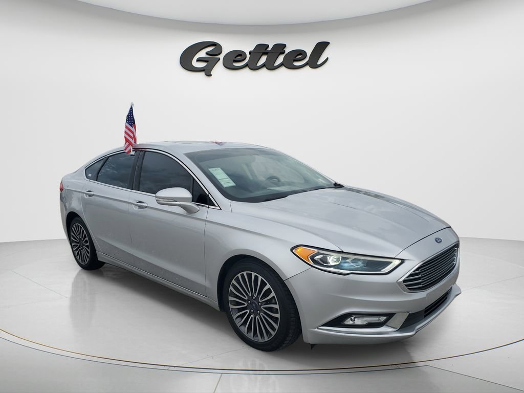 Used 2018 Ford Fusion Titanium image 2