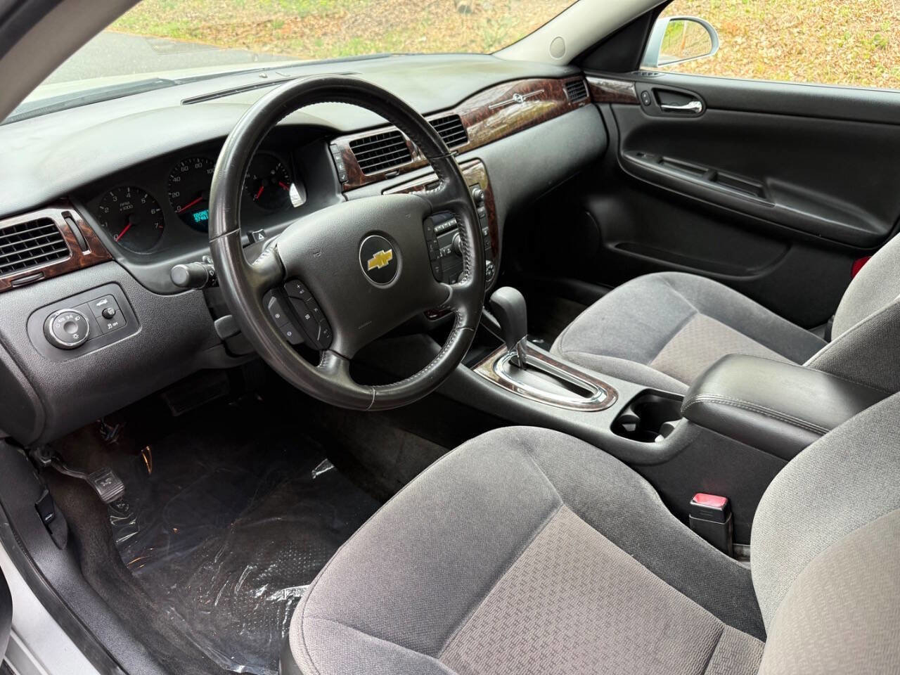 Used 2013 Chevrolet Impala LS FWD image 11