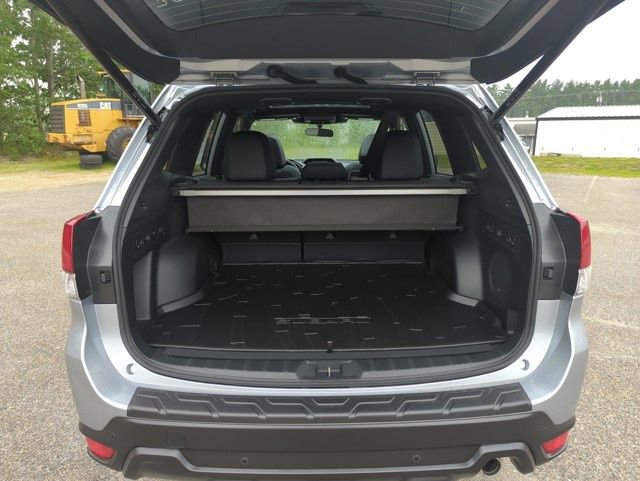Used 2025 Subaru Forester Wilderness image 31